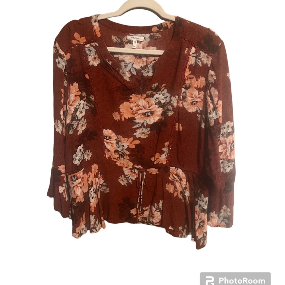 Maurices women’s floral blouse 3/4 flow sleeve